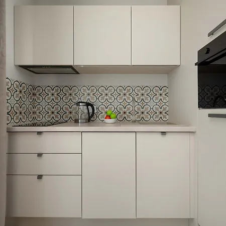 Modern In The Centre Close To The Market Square By Renters Διαμέρισμα *